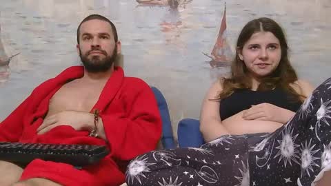 Alex and Sarah online show from April 24, 10:01 pm