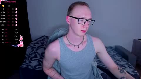 alex_silent online show from February 19, 1:05 am