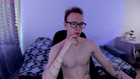 alex_silent online show from February 25, 10:04 am