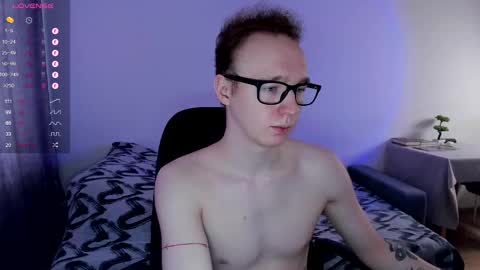 alex_silent online show from March 1, 10:02 am