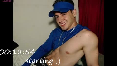 Snapshot of alex_smith0 chatting on January 23, 12:46 am online show from January 23, 12:46 am