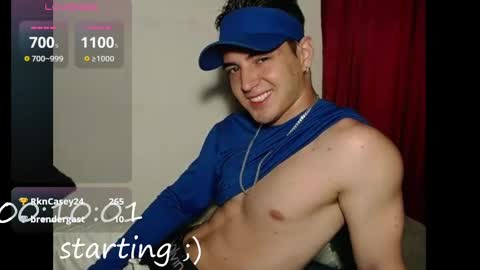 Snapshot of alex_smith0 chatting on March 3, 1:53 am online show from March 3, 1:53 am