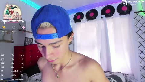 Alex online show from December 28, 1:06 pm