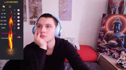 Alex WandHot online show from March 9, 7:35 am