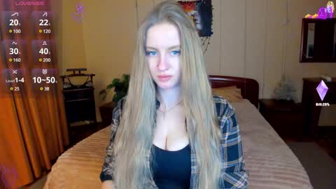 Snapshot of alexa_glory chatting on February 6, 6:24 pm Alexa online show from February 6, 6:24 pm