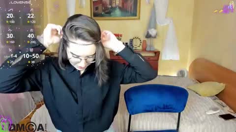 Snapshot of alexa_glory chatting on February 18, 11:55 am Alexa online show from February 18, 11:55 am