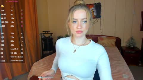 Snapshot of alexa_glory chatting on January 24, 12:20 pm Alexa online show from January 24, 12:20 pm