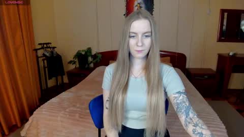 Snapshot of alexa_glory chatting on February 23, 3:29 pm Alexa online show from February 23, 3:29 pm