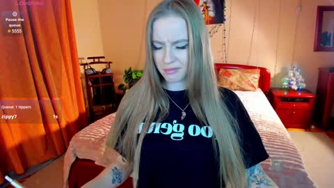 Snapshot of alexa_glory chatting on January 25, 3:09 pm Alexa online show from January 25, 3:09 pm