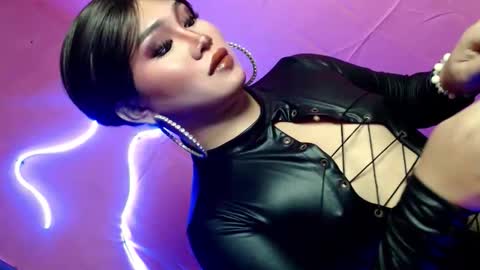 alexa_hansung online show from December 19, 5:41 pm