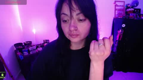 Snapshot of alexa_sweet69x chatting on December 5, 1:53 am Alexa online show from December 5, 1:53 am