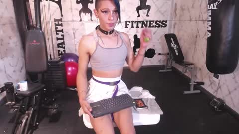 alexa_vandercloude online show from February 13, 3:45 pm