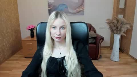 Alexa Woods online show from September 11, 6:14 am