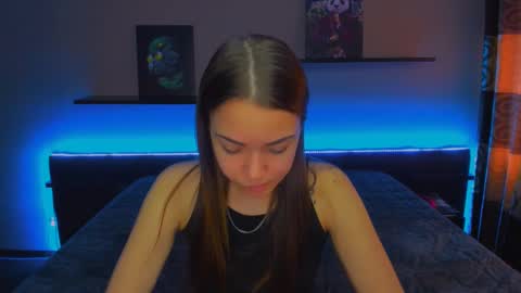 Snapshot of alexabarkley chatting on February 26, 3:14 am angel online show from February 26, 3:14 am