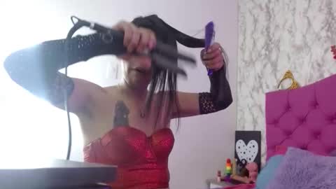 Alexa Fontana online show from April 2, 7:59 am