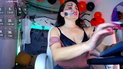 Alexa Moon online show from October 17, 5:17 pm