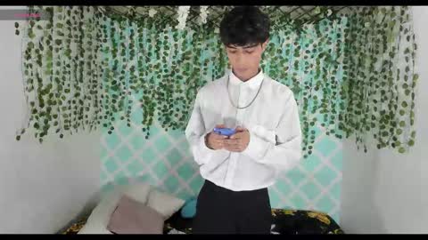 chicos hot online show from January 14, 2:08 am