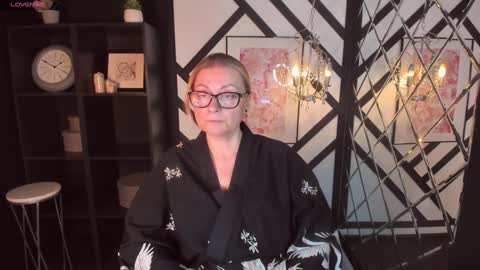 Alexandra online show from February 5, 6:15 pm