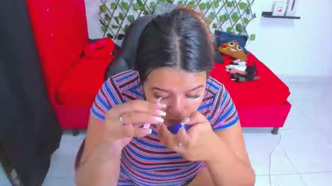 Snapshot of alexandramaravilla chatting on January 25, 9:14 pm ALEXANDRA online show from January 25, 9:14 pm