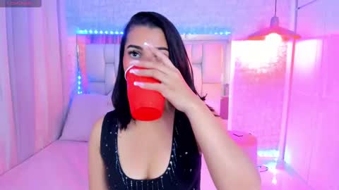 Snapshot of alexandramillerr chatting on February 28, 11:14 am Alexandra Miller online show from February 28, 11:14 am