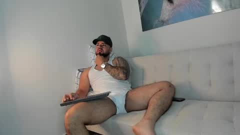 Snapshot of alexandro_king chatting on January 18, 2:12 pm ALEX online show from January 18, 2:12 pm