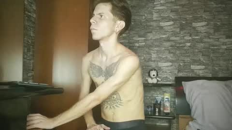 Snapshot of alexandrorossi chatting on December 13, 2:10 am alexandrorossi online show from December 13, 2:10 am