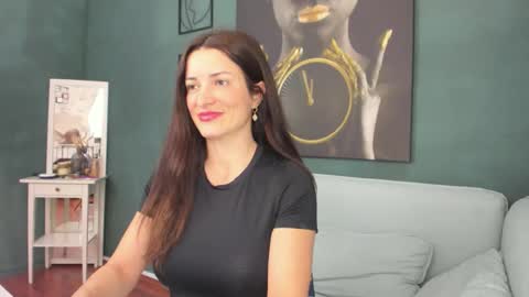 AlexaNikole online show from February 23, 10:28 am