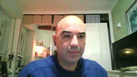 Snapshot of alexct77 chatting on February 14, 6:51 pm alexct77 online show from February 14, 6:51 pm