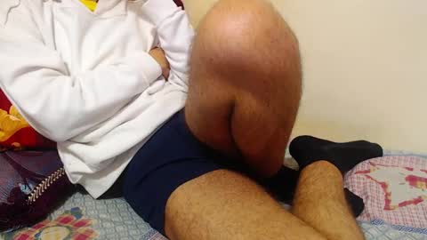 Snapshot of alexdelarge323 chatting on February 18, 9:43 am Alex online show from February 18, 9:43 am