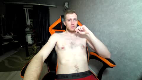 Snapshot of alexfox2018 chatting on December 29, 3:03 pm Alex online show from December 29, 3:03 pm