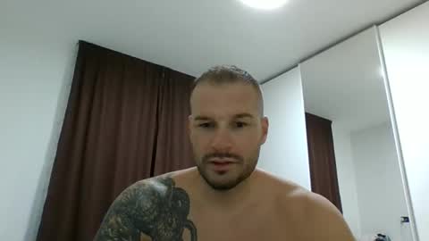 rey ale84 online show from January 18, 1:40 pm