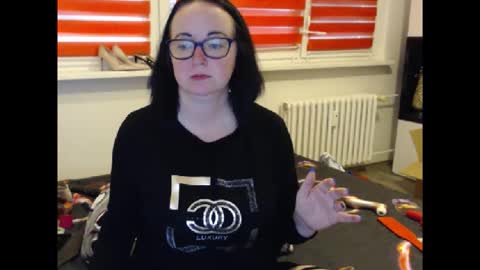 alexie33 online show from November 14, 10:50 am