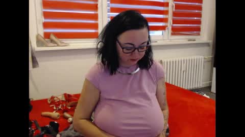 Snapshot of alexie33 chatting on March 6, 12:41 pm alexie33 online show from March 6, 12:41 pm