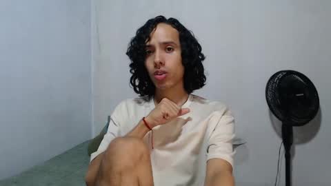 Alexis online show from April 1, 11:55 am