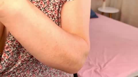 alexis_lovelyy online show from February 17, 8:02 am