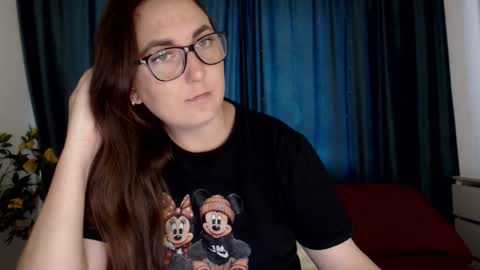 Snapshot of alexismacc chatting on September 21, 1:42 am alexismacc online show from September 21, 1:42 am