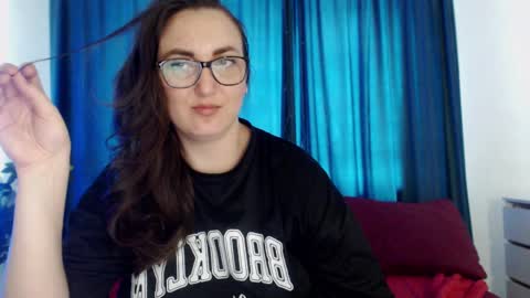 Snapshot of alexismacc chatting on March 11, 5:24 am alexismacc online show from March 11, 5:24 am