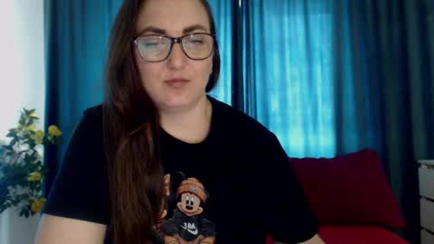 Snapshot of alexismacc chatting on March 7, 5:29 am alexismacc online show from March 7, 5:29 am