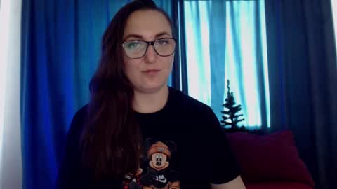 Snapshot of alexismacc chatting on December 16, 6:10 am alexismacc online show from December 16, 6:10 am