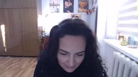 AlexisMillers online show from October 30, 1:12 pm