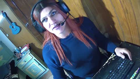 Snapshot of alexiss699 chatting on January 8, 3:19 am alexiss699 online show from January 8, 3:19 am