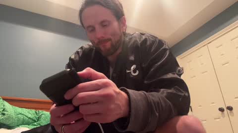 Snapshot of alexmanndickerson chatting on December 25, 1:53 am Alex Mann online show from December 25, 1:53 am