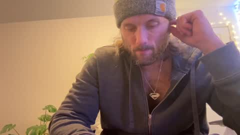 Snapshot of alexmanndickerson chatting on January 17, 2:29 am Alex Mann online show from January 17, 2:29 am