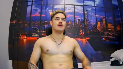 Alex online show from October 2, 8:07 pm