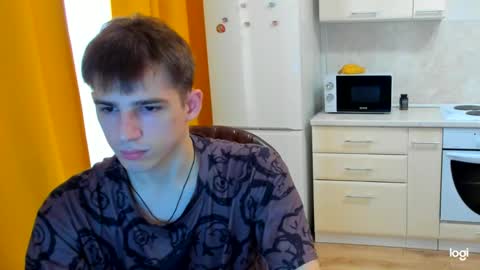 Dennis online show from May 20, 3:47 am
