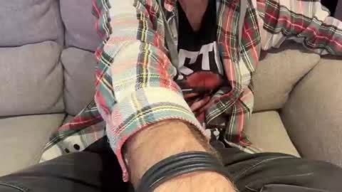 alexthetree online show from April 20, 7:28 pm