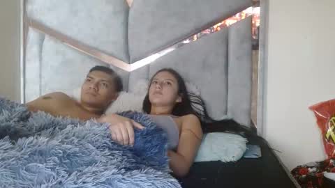 alex y luisa online show from February 19, 4:06 pm