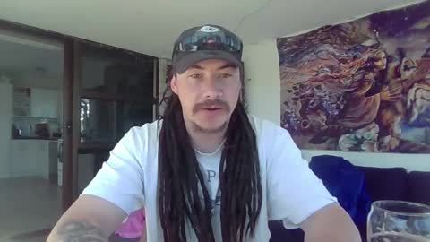 Alex online show from October 25, 2:12 am