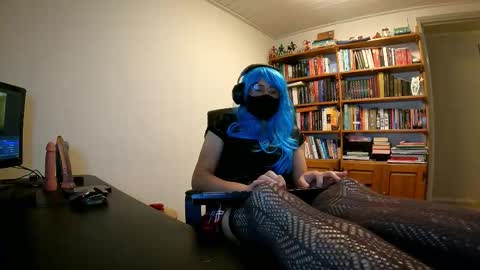 Snapshot of alexxa2079 chatting on October 24, 5:36 pm alexxa2079 online show from October 24, 5:36 pm