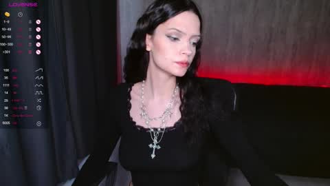 Snapshot of alexxa_bloom chatting on October 30, 6:14 am Alexa Bloom online show from October 30, 6:14 am